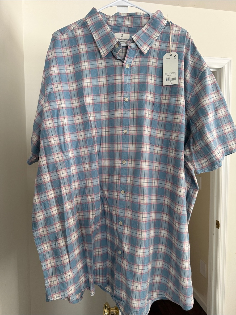 Casual Short-Sleeve Button-Down Shirt - Blue & Pink Plaid